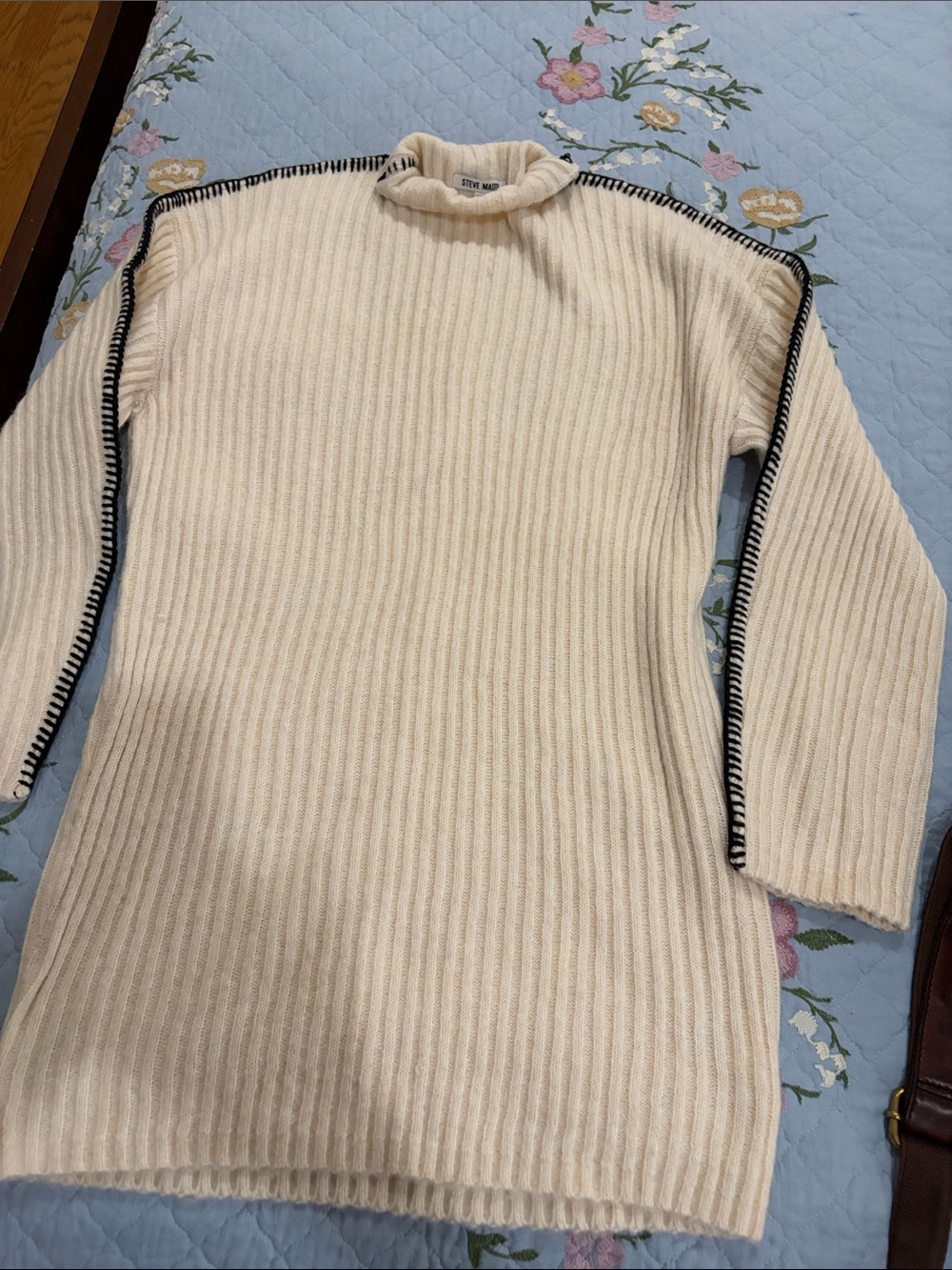 Steve Madden PreOwned Women’s Gemma Mock Neck Rib Sweater Dress Size M
